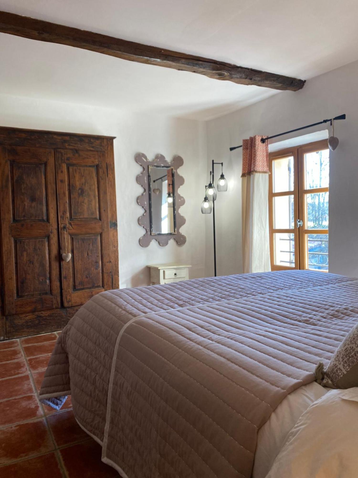 La Magnanerie En Provence Βίλα Niozelles Εξωτερικό φωτογραφία